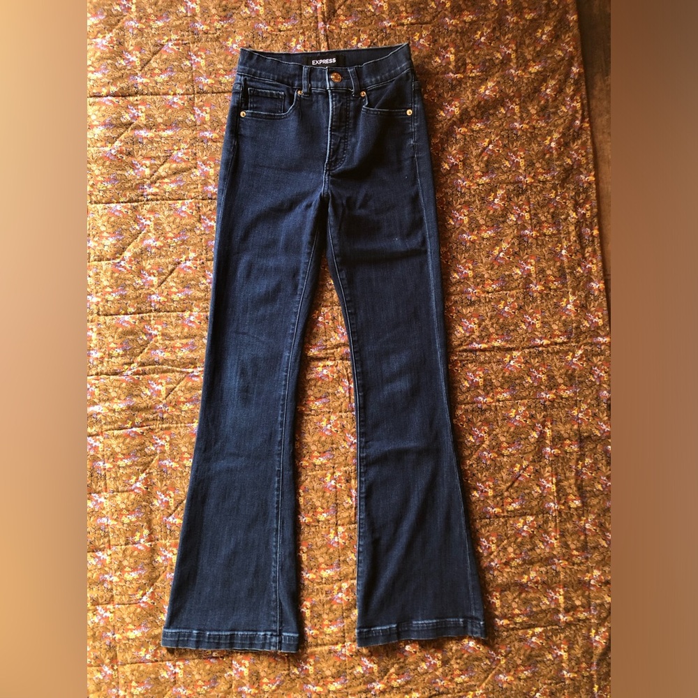 Women’s Flare Jeans